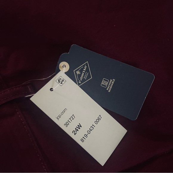 St. John's Bay Women's Relaxed Fit Girl Friend Chino Pant - Picture 14 of 15